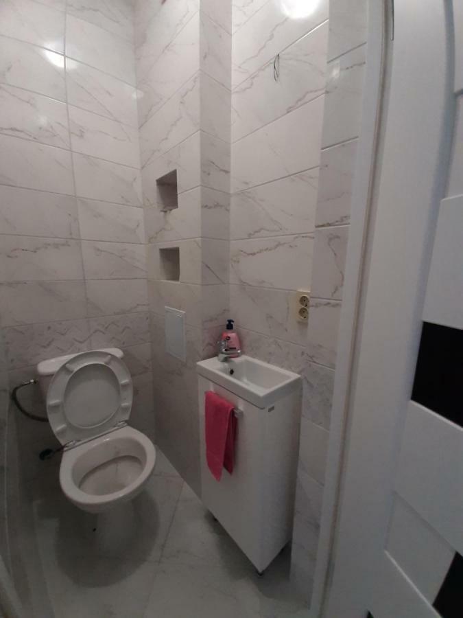 Apartment In Serbska Lviv Ngoại thất bức ảnh
