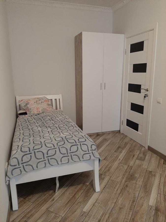 Apartment In Serbska Lviv Ngoại thất bức ảnh