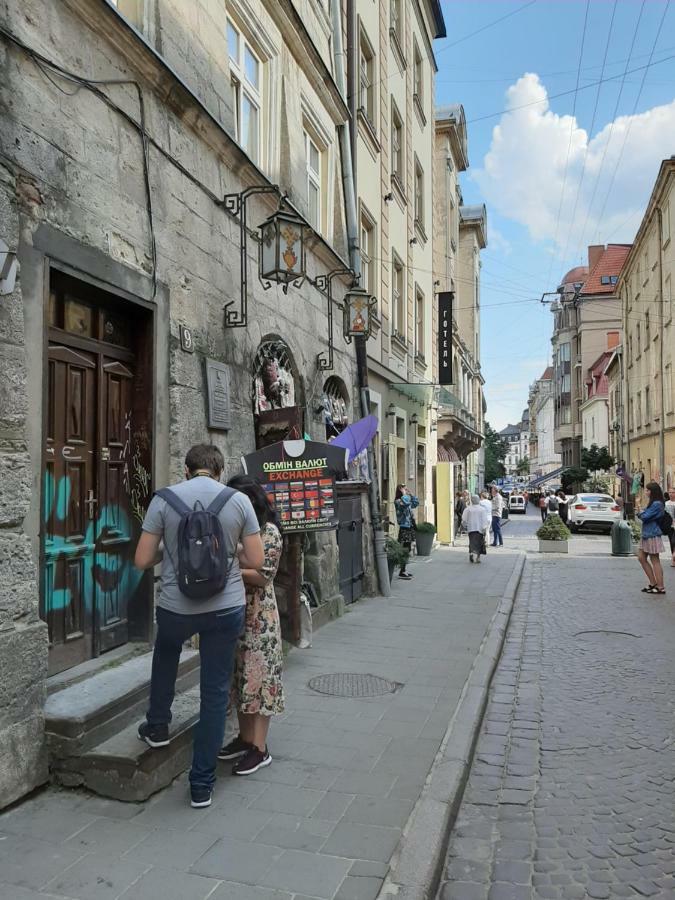 Apartment In Serbska Lviv Ngoại thất bức ảnh