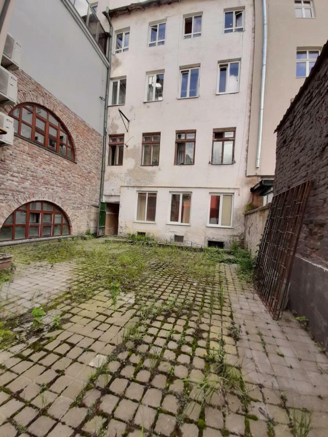 Apartment In Serbska Lviv Ngoại thất bức ảnh